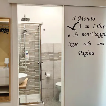 Antoinette Maison Appartement