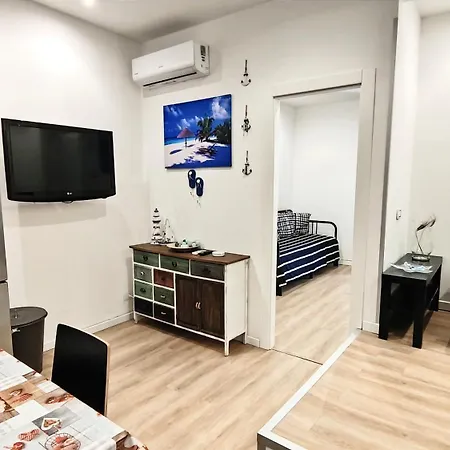 Antoinette Maison Appartement Cefalù