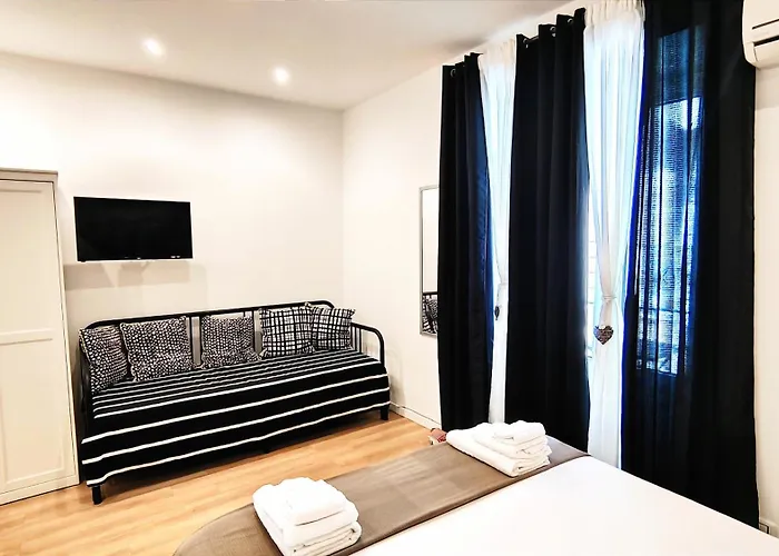 Antoinette Maison * Cefalù